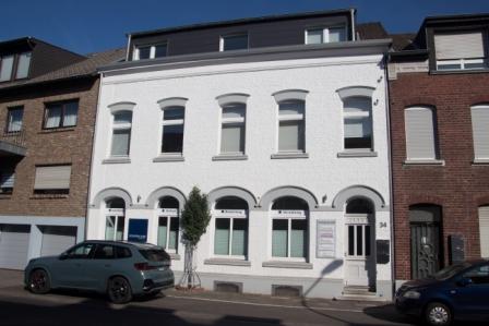 Kaiserstraße 32